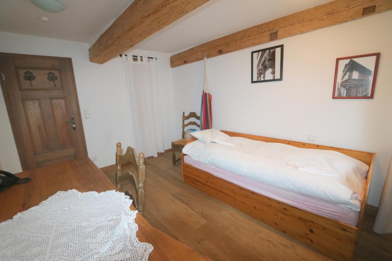 Fachwerk-Kultur-Pension Tangobruecke Einbeck Luaran gambar